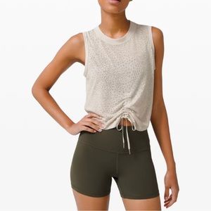 New lululemon cinch me up *veil tank
